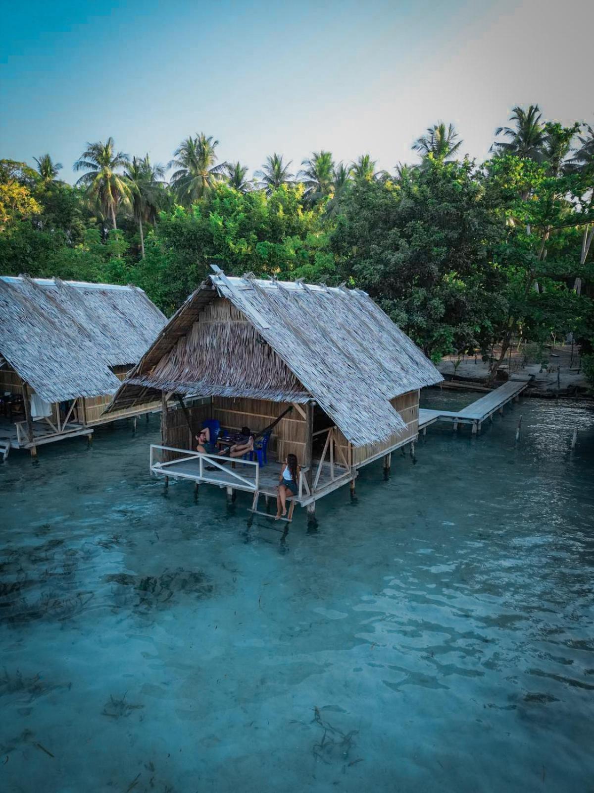 Gam Bay Bungalow'S Hotel Besir Exterior photo