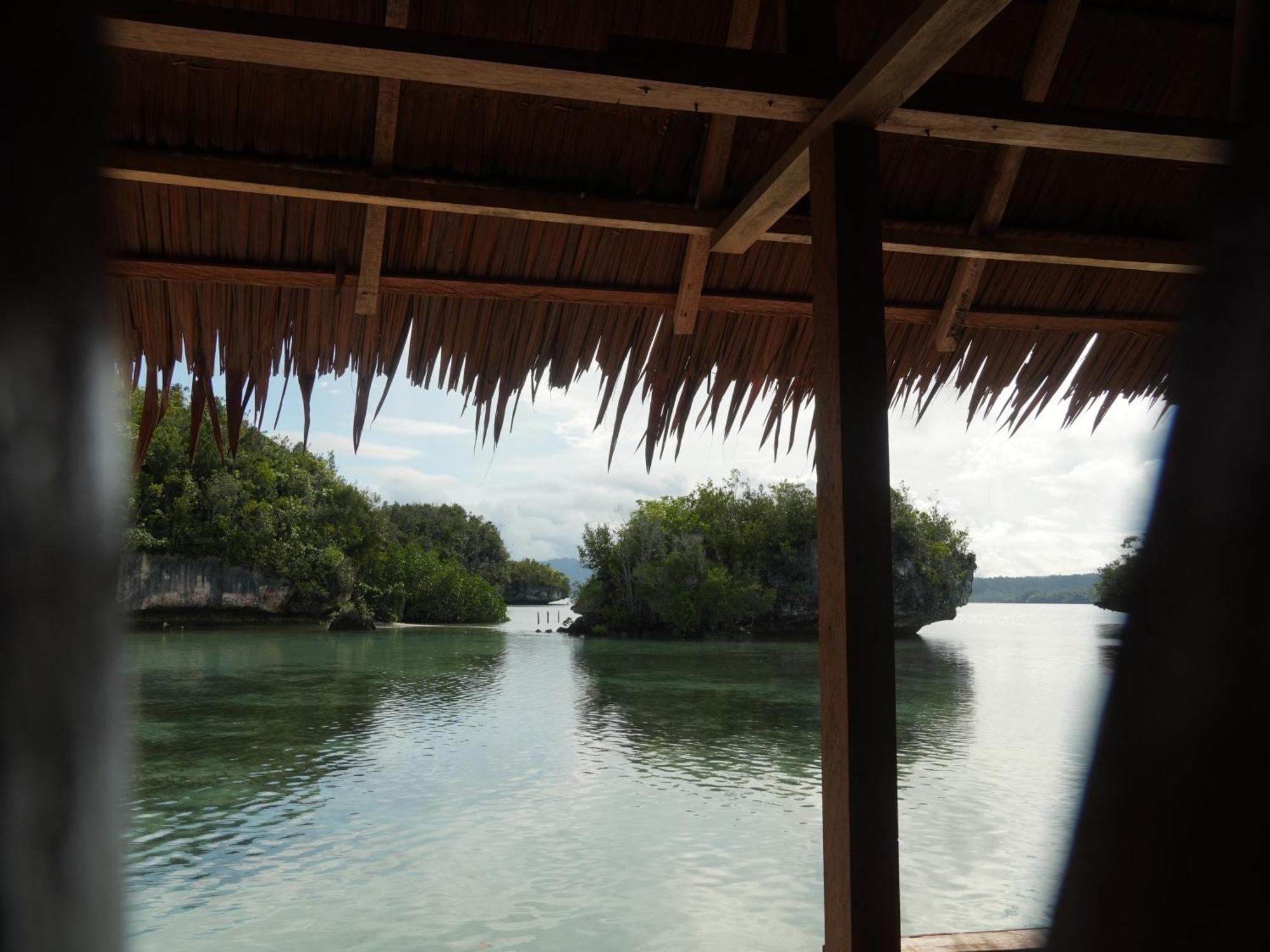 Gam Bay Bungalow'S Hotel Besir Exterior photo